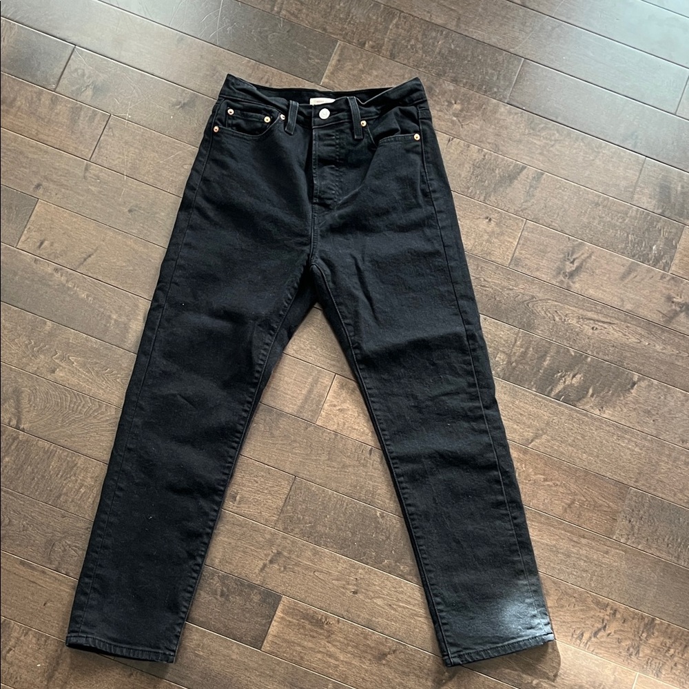 Levi's Women's High Rise Black Jeans